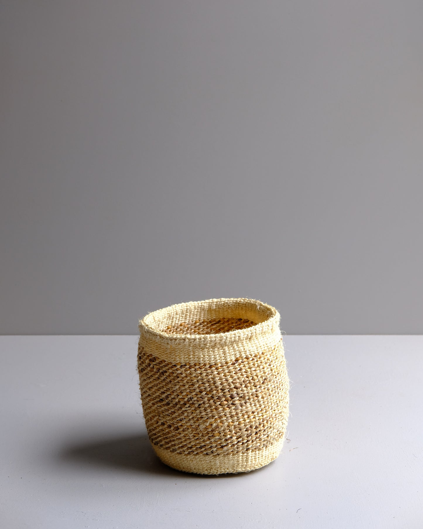 Sahara: Natural sisal & Banana bark fibre basket