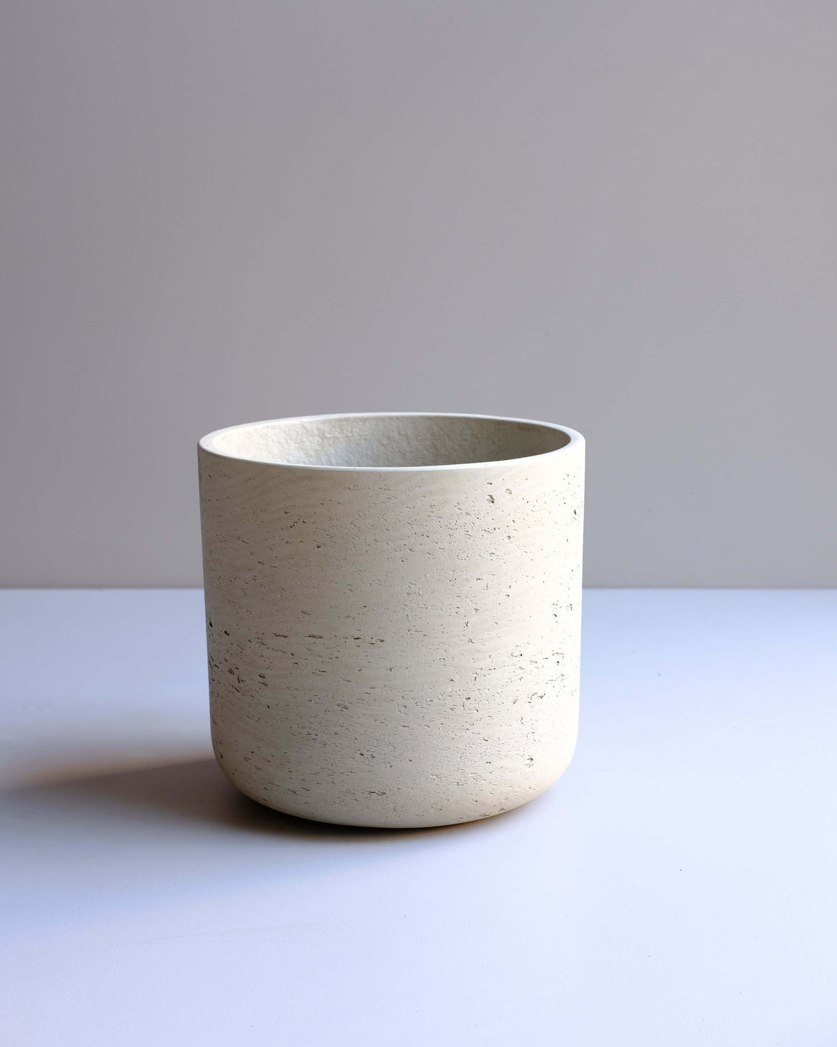 Straight Edge Clay Pot - Light Grey