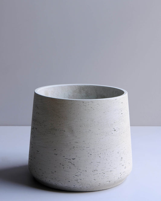 Curved Clay Pot (28cm) - Light Grey